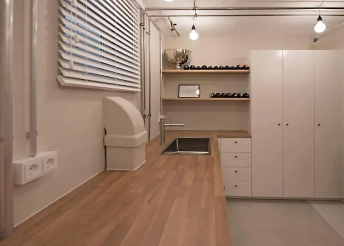 - Cozy In The Heart Of With New York Design & Betten & Sofa - 5 Mins Central Station Hbf - Big Tv & Wifi -- Apartamento *